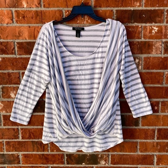 White House Black Market Large Gray Stripe Drape Front Twist Dolman Top - Picture 1 of 9